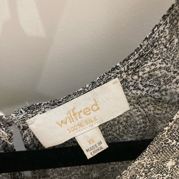 Aritzia Wilfred Size XS White and Black Tank - Picture 2 of 4